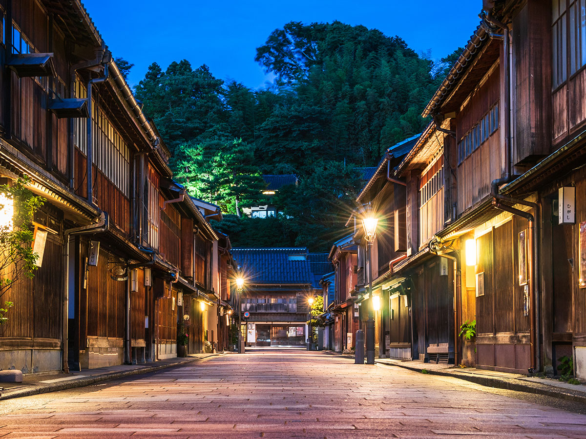 Higashi Chaya District_4