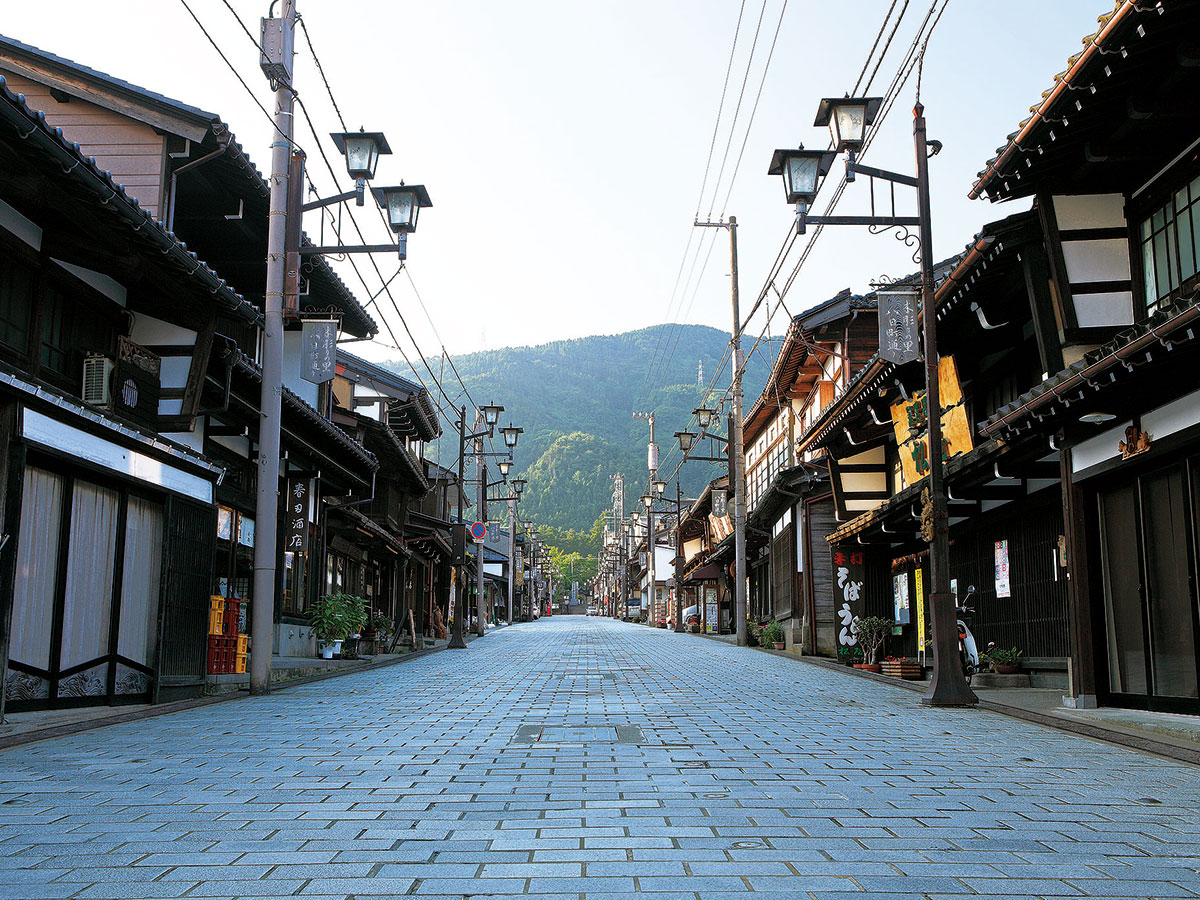 Inami (Yokamachi Dori)_1