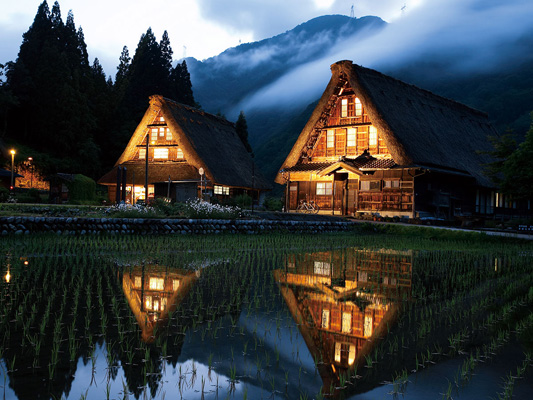 Gokayama Gassho-style village_2