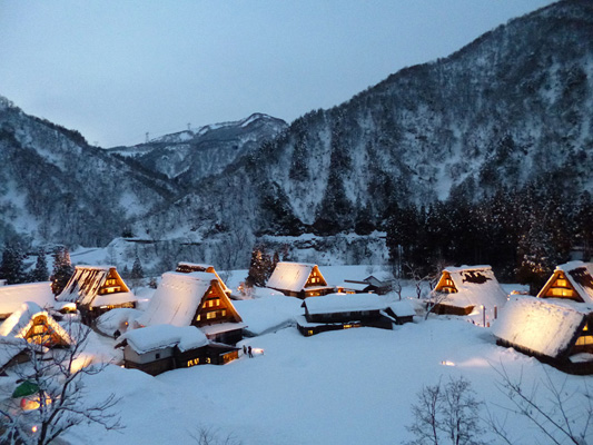 Gokayama Gassho-style village_3