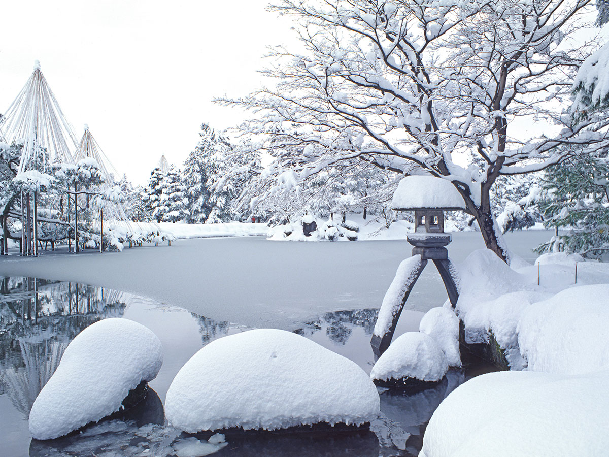 Kenroku-en Garden_4