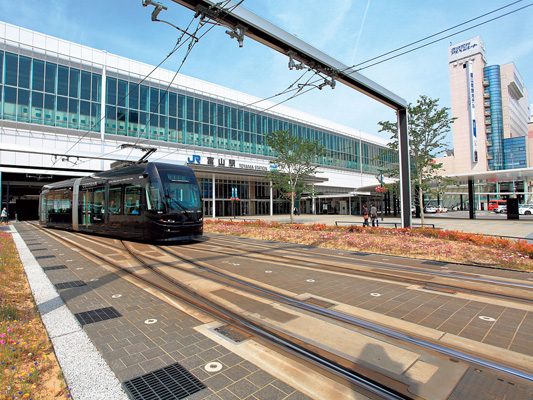 Around Toyama Station_1